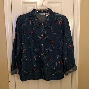 Women’s size XL Embellished Jean Jacket, Units